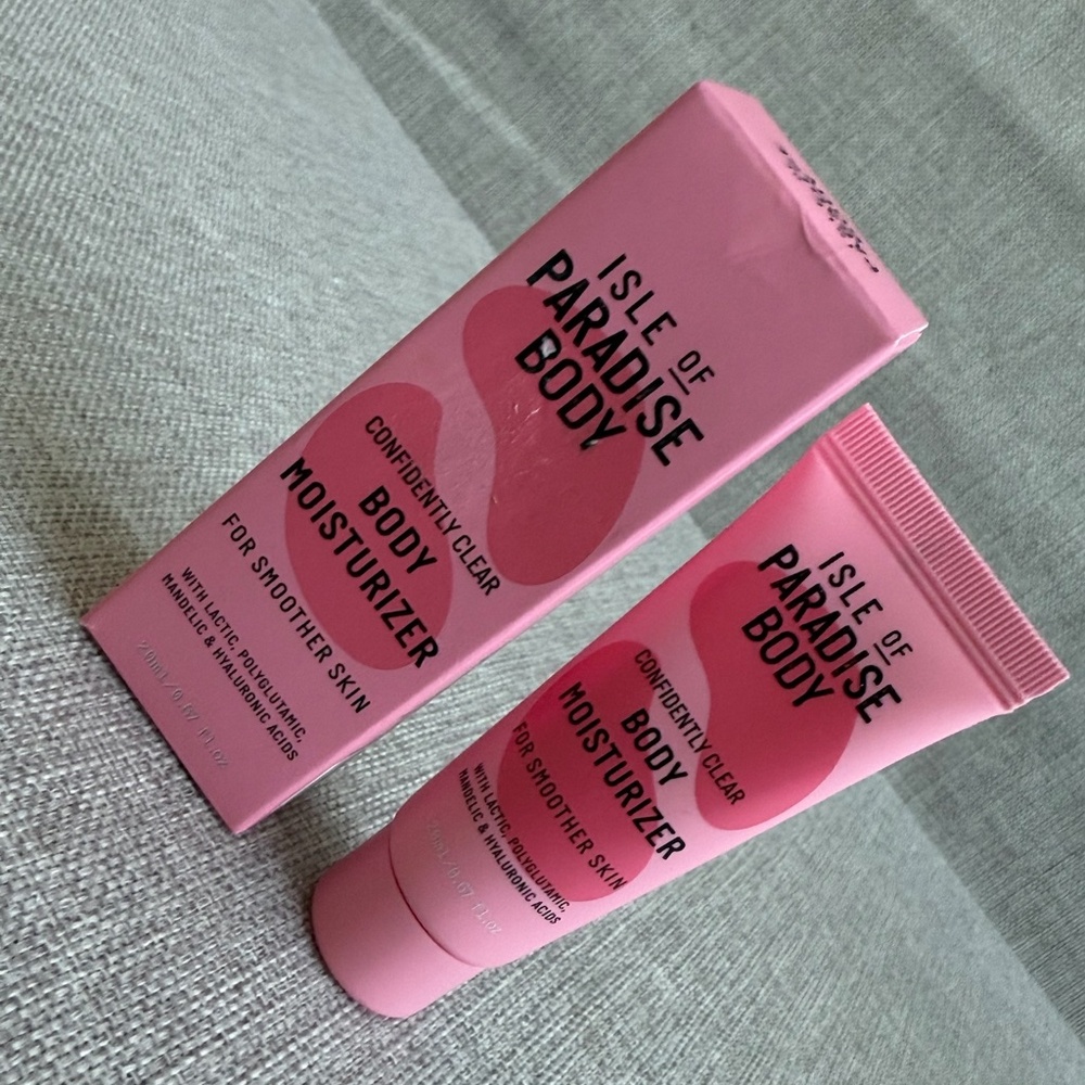 Isle of Paradise Confidently Clear Body Moisturizer 2 ml/0.67 fl oz